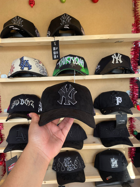 Valles Caps “NY” Full Set